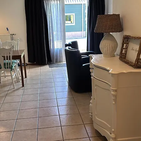 Christinahoeve Logies Oude Deel Apartment *